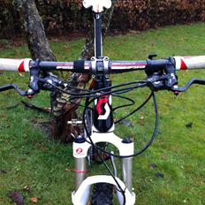 Scott Scale 35 *SOLGT*