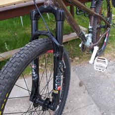 Trek 9.8 elite full carbon