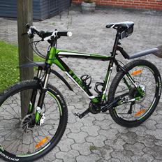 Trek 6300 disc 2012