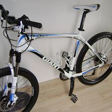 Giant Talon 2 disc 2011