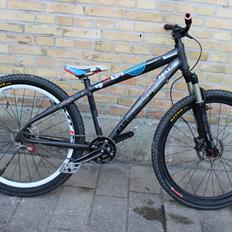Kildemoes Projekt billig dirtjump