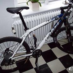 Cannondale F6 Disc Lightning white Mountain