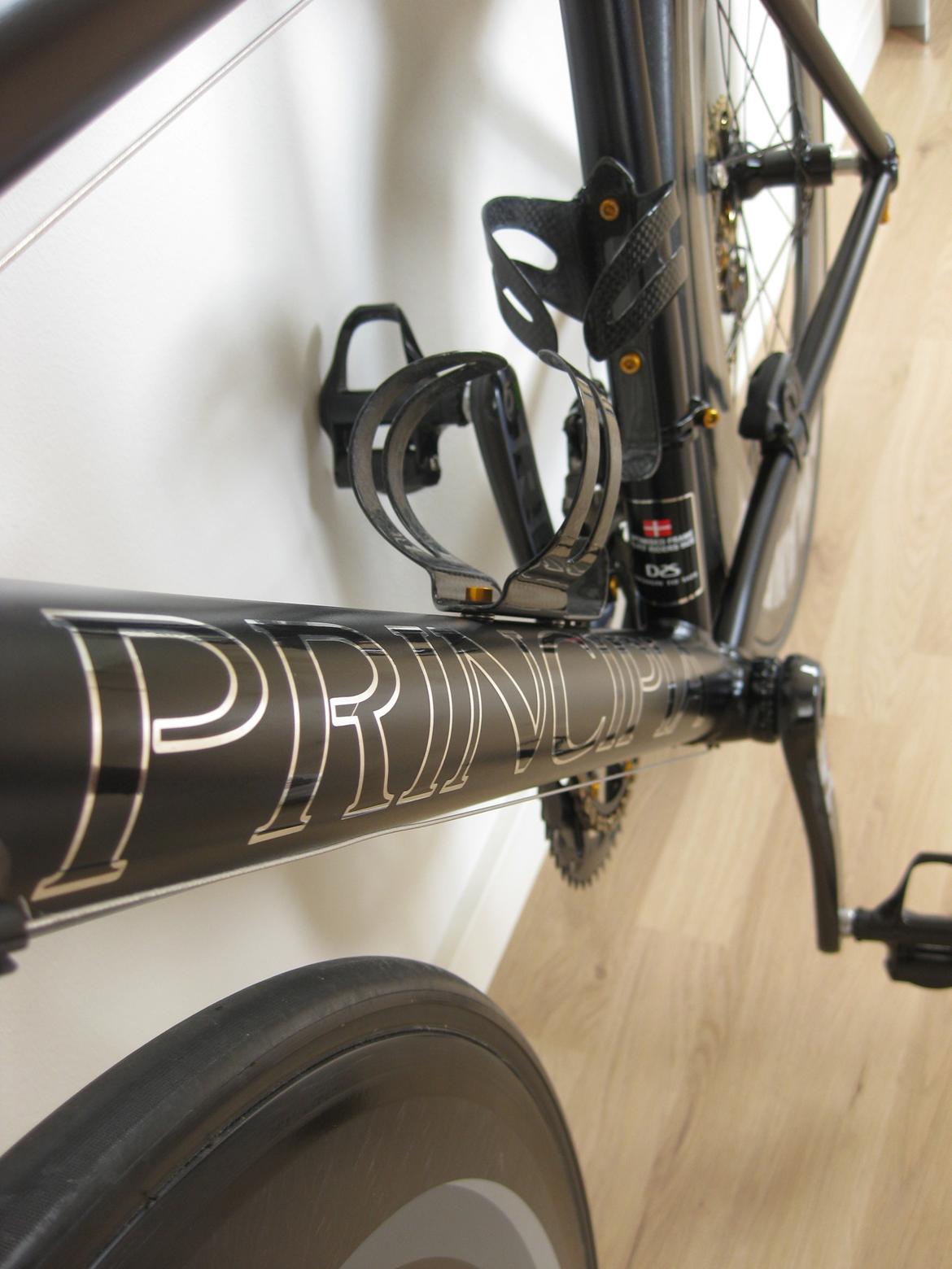 Principia Revolution D2S billede 16