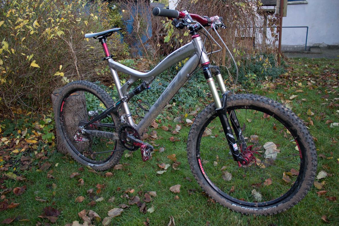 Yeti 575 billede 1