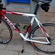 Trek SL1000