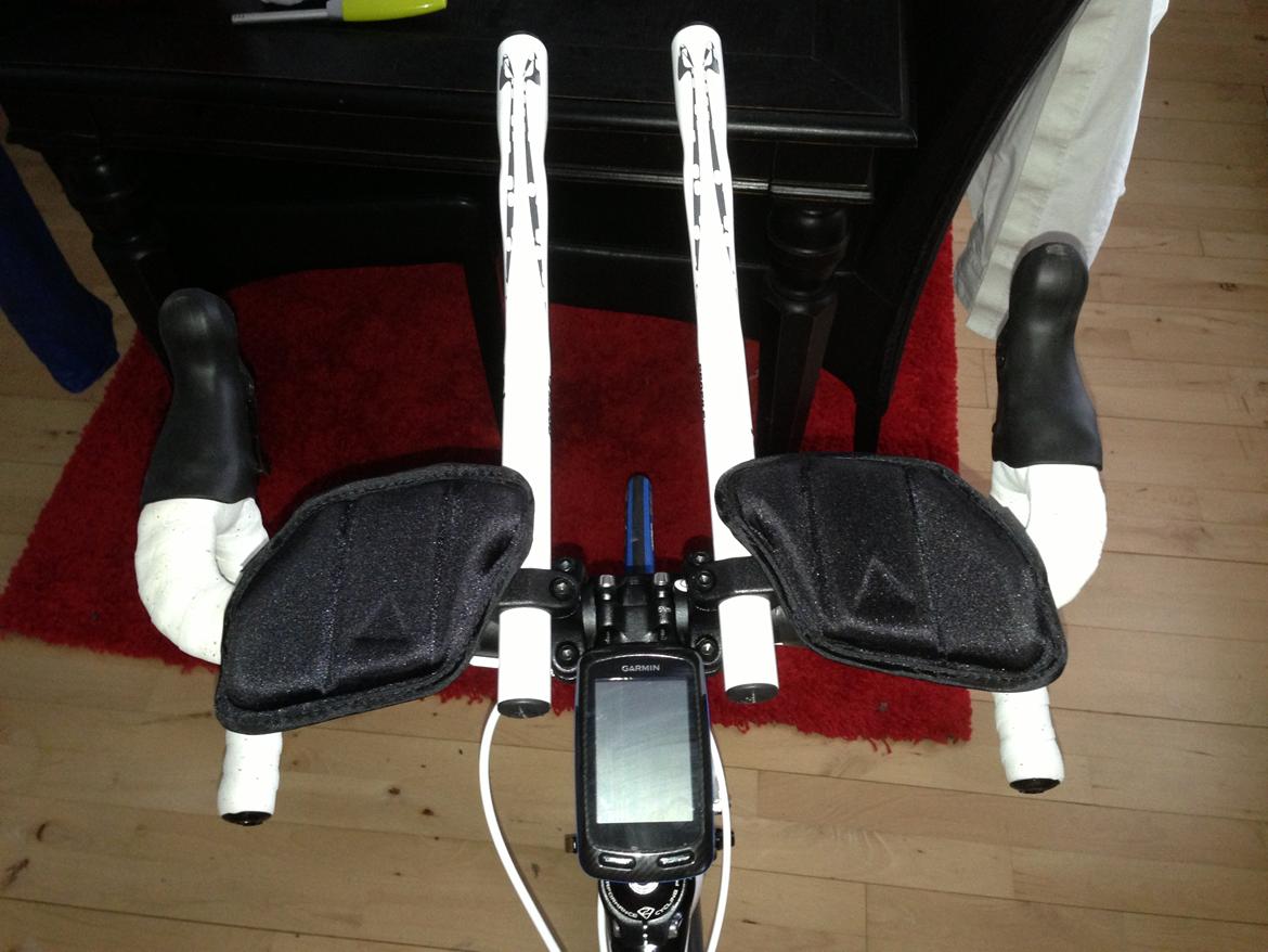 Ridley Noah RS 1102A - Profile Design T2+ Cobra aerobar carbon + Garmin Edge 800 billede 21