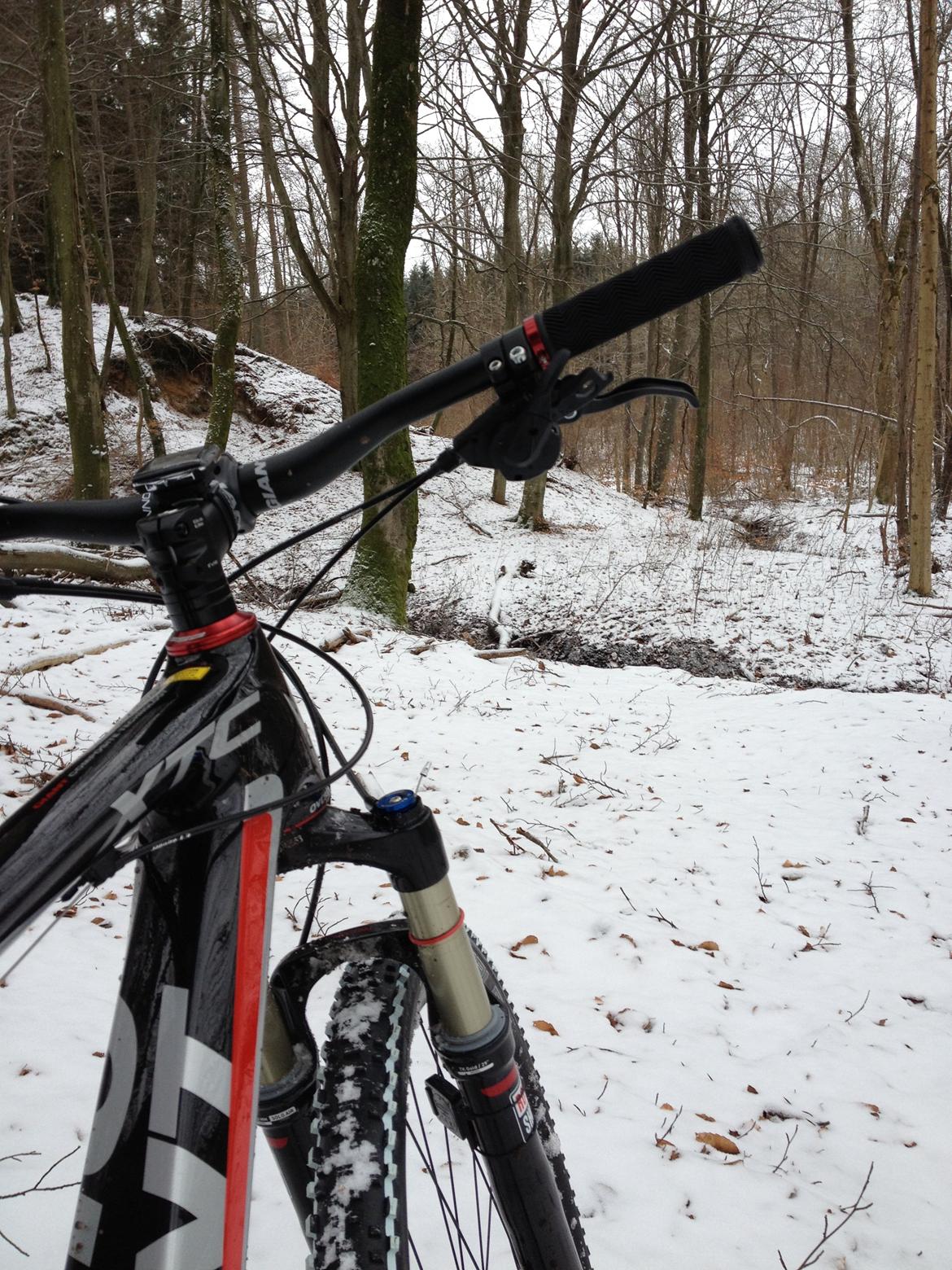 Giant XTC Composite 29er 3 (2013) - Det er fantastisk at opleve naturen på denne måde! billede 1
