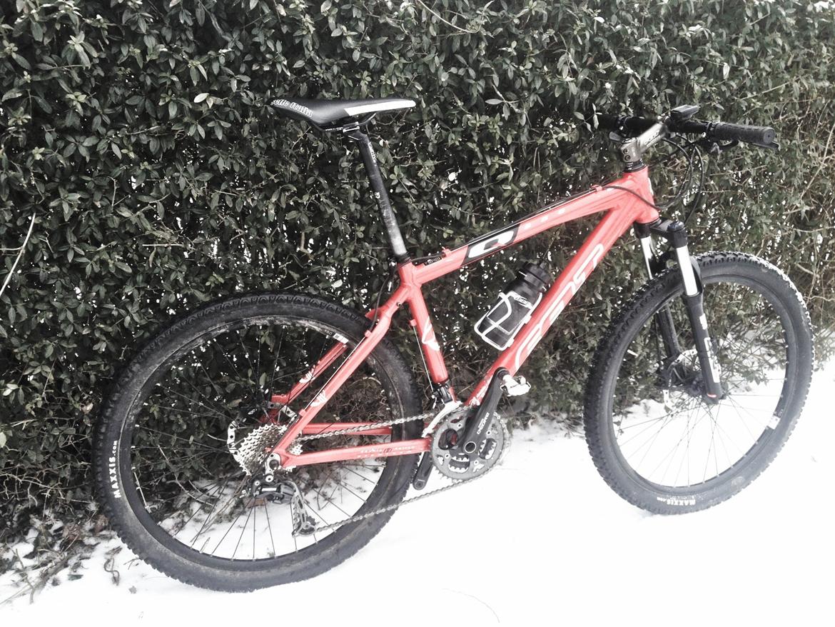 Felt Q850 billede 1