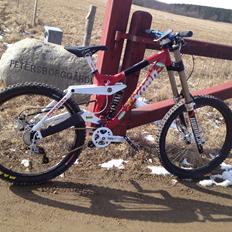 Kona Stab Deluxe