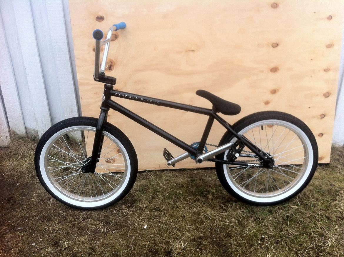 Wethepeople vandals troop billede 2