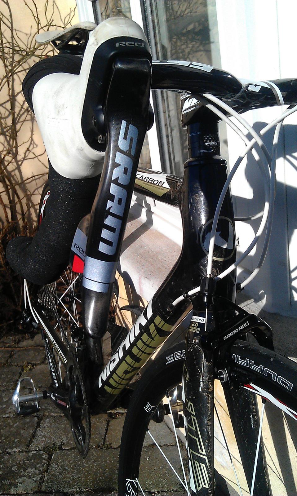 Nishiki Team Carbon Simon Madsen Editen billede 4