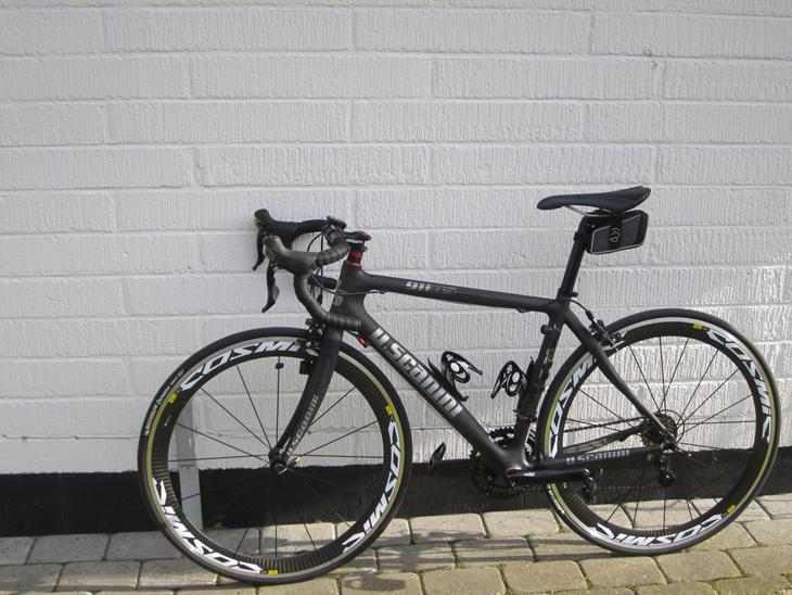 {{currentPhoto.altText}} billede {{currentPhoto.number}}