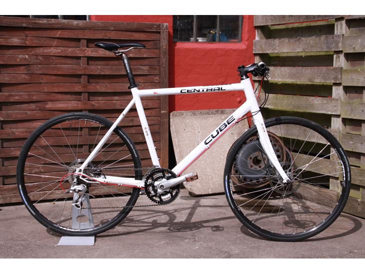 {{currentPhoto.altText}} billede {{currentPhoto.number}}