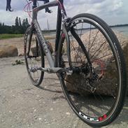 Pinarello FP Uno