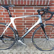 Giant Giant Defy Advanced 2