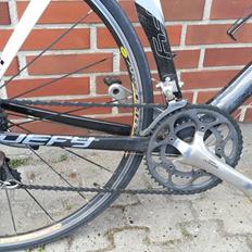 Giant Giant Defy Advanced 2