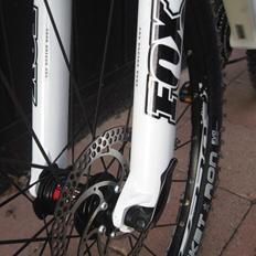 Rock Machine Team 90