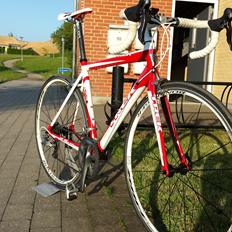 Trek 2.5 Alpha