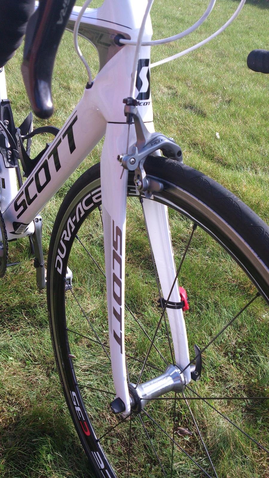 Scott Foil 10 - Aerodynamisk forgaffel, som kommer fra den nu "afdøde" Foil 40-ramme jeg havde. billede 4
