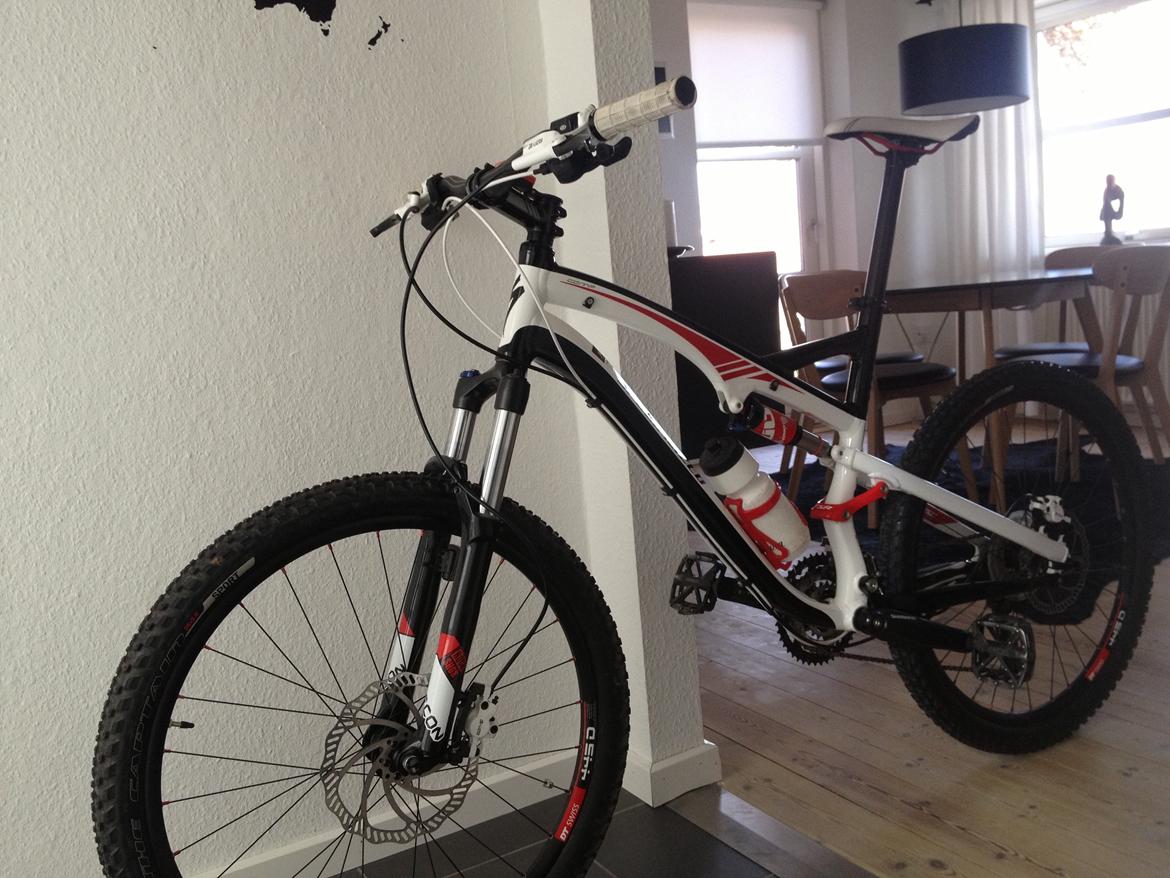 specialized camber fsr 2012