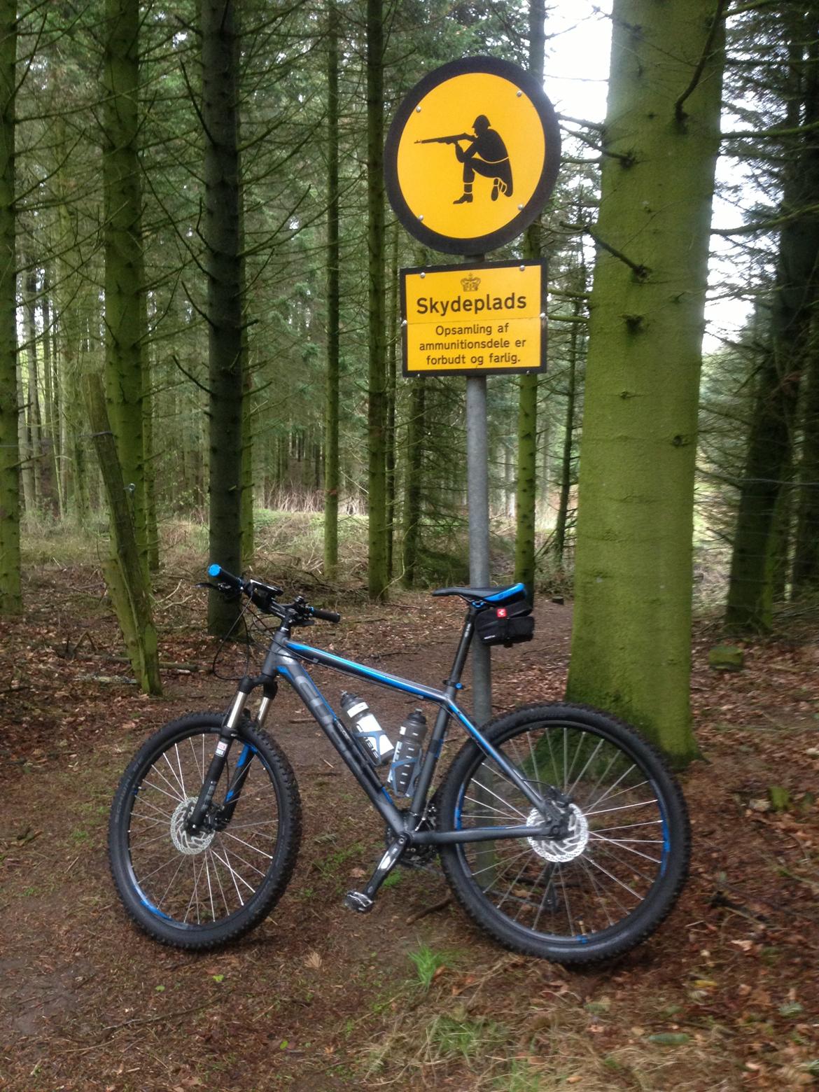 Cube Acid, 2013 billede 1