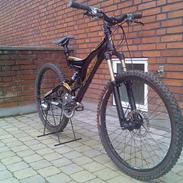Specialized enduro comp  Solgt