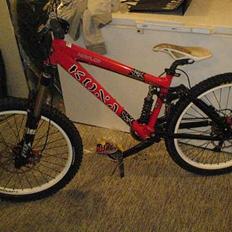Kona Howler