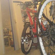 Kona Howler