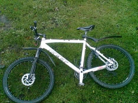Felt Q800 XT billede 1