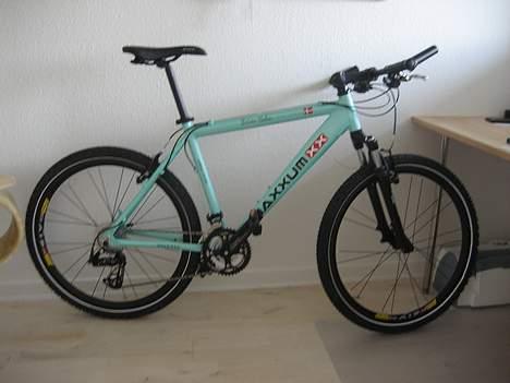 Maxxum Brian Holm Tour Legden - Min Nye cykel kom idag D.16/11-06 dejligt.... billede 1