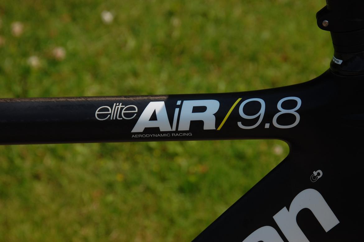 Boardman AiR 9.8 Elite - Full Carbon Aero ramme i matsort lakering billede 8