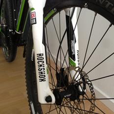 Trek ELITE 8.7