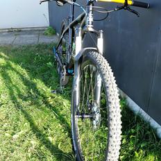 Commencal Premier 29er 2012