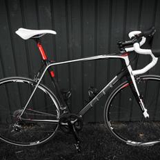 Cube LITENING SUPER HPC PRO BLACKLINE 2013