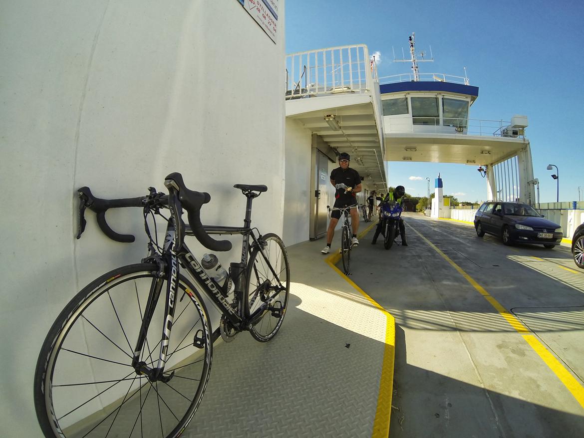 Cannondale SuperSix EVO Ultegra 2014 - På tur med hvalpsund færgen billede 6
