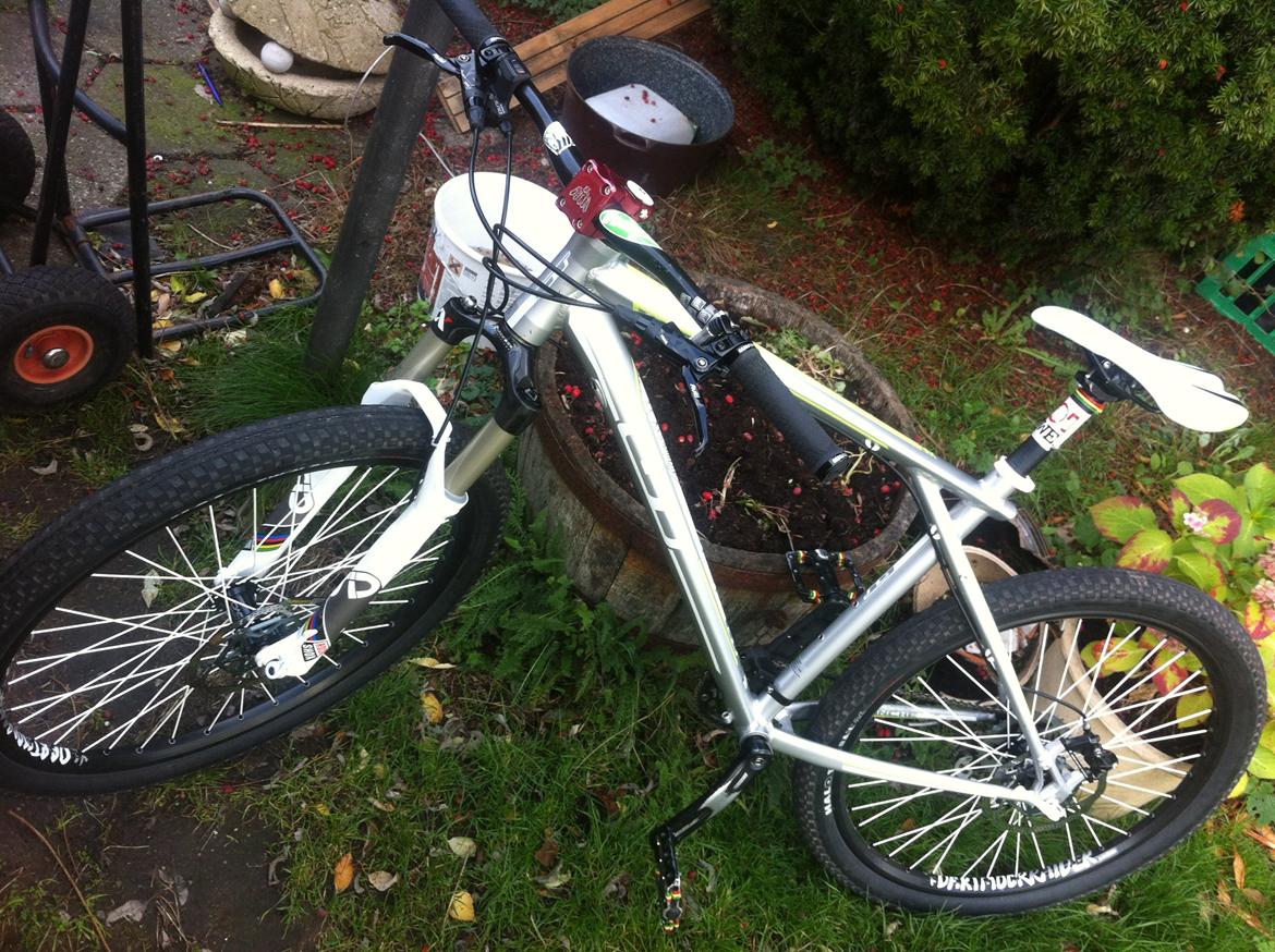 GT Avalanche § (Tidligere cykel) billede 2