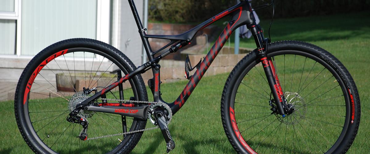 Specialized EPIC EXPERT CARBON WORLD CUP 2014 Mountain En cykel jeg