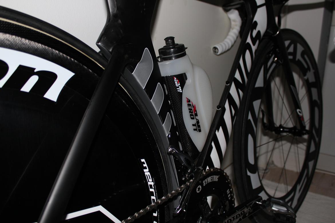 Titus Agogo Titanos ONE TT billede 2