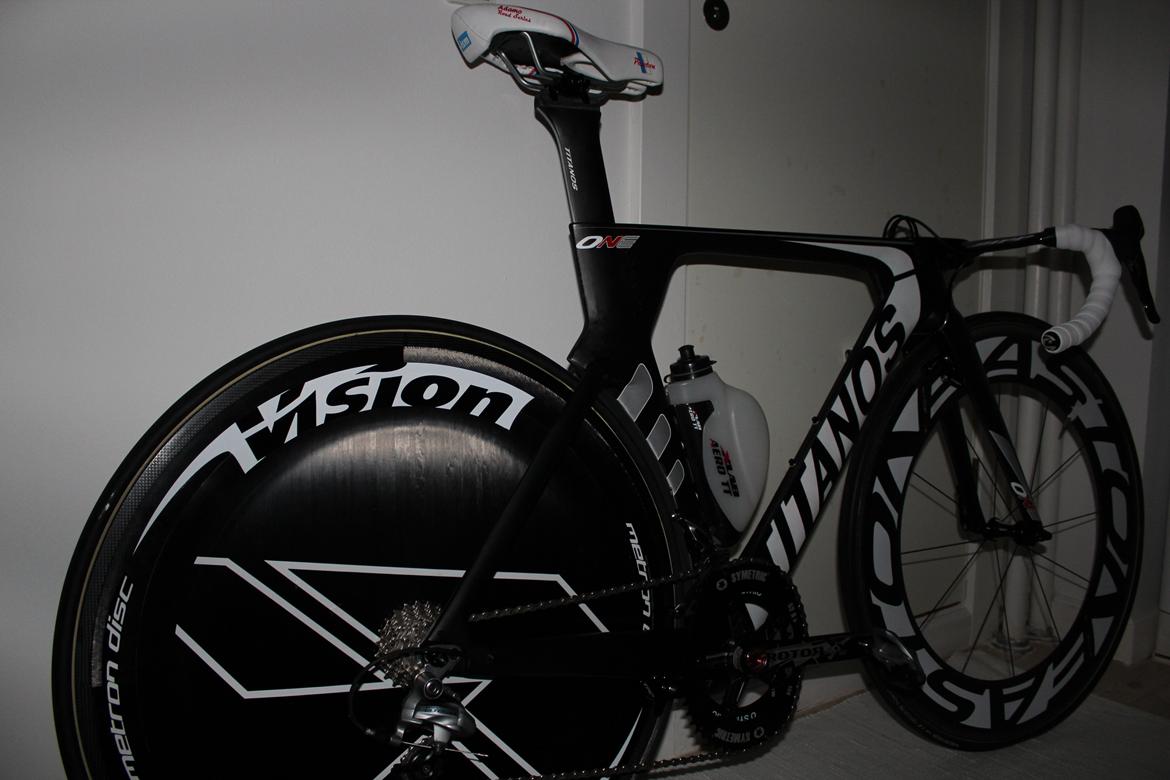 Titus Agogo Titanos ONE TT billede 8