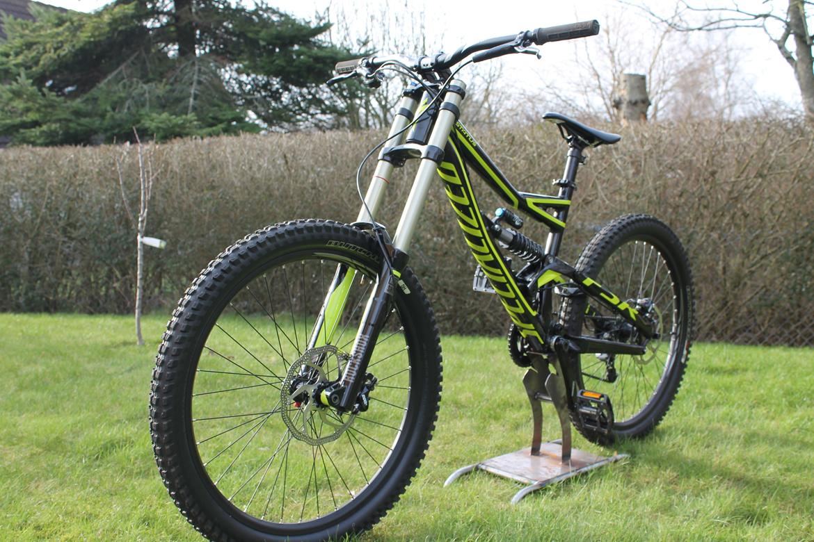 Статус 2. Specialized status 2. Горный (MTB) велосипед specialized status II (2014).