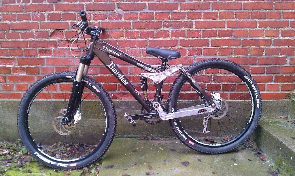 Banshee Chaparral billede 1