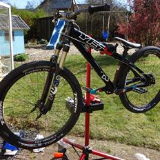 Yeti DJ custom projekt