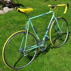 Bianchi Vento 606