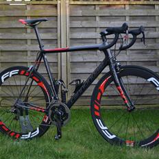 Cannondale Supersix Evo Red