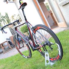 Cannondale Supersix Evo Red