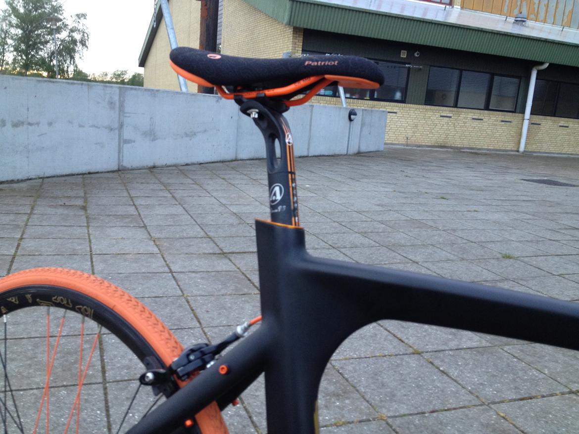 Avenue Airbase Pista billede 9