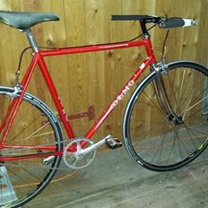 Olmo Klassisk stål racer