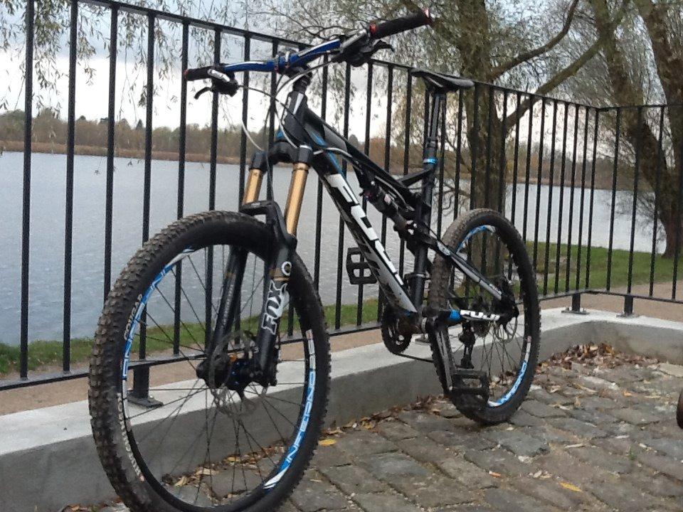 Fuji Reveal 1.5 D 2013 billede 1