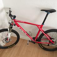 GT Zaskar full carbon