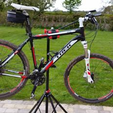 Trek 4900 disc